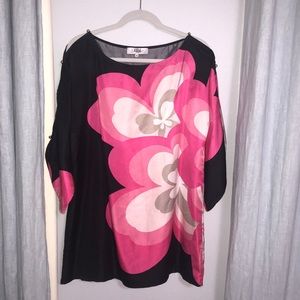 TIBI. FLORAL ADORABLE TOP. BARELY WORN